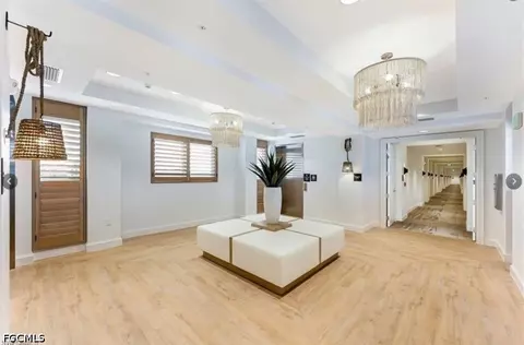 Entry Way - 1125 Central Ave #560, Naples, FL 34102 photo 2 of 2