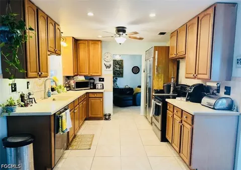 Kitchen - 455 Trader Rd, Fort Denaud, FL 33935 photo 1 of 1