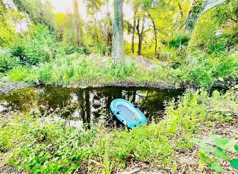 View/Area - 455 Trader Rd, Fort Denaud, FL 33935 photo 1 of 1