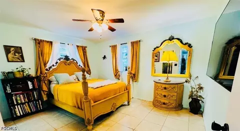 Bedroom - 455 Trader Rd, Fort Denaud, FL 33935 photo 2 of 5