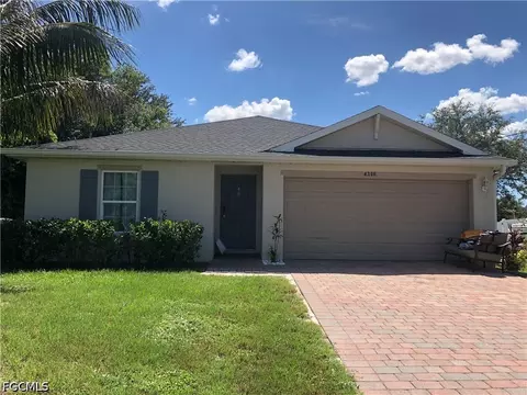 4306 NE 24th Pl, Cape Coral, FL 33909