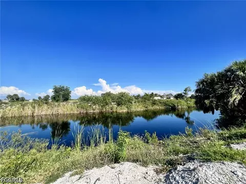 3833 NW 38th Ave, Cape Coral, FL 33993