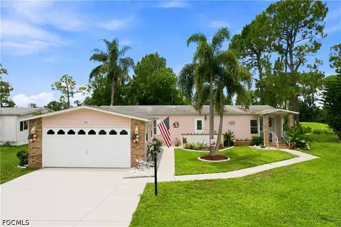 19813 Eagle Trace Ct, North Fort Myers, FL 33903