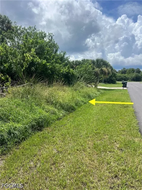 4240 Kilpatrick St, Port Charlotte, FL 33948