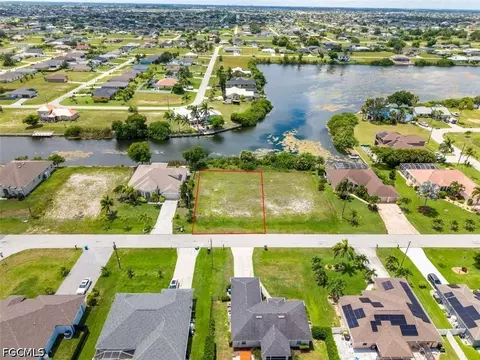 1210 NW 18th Ter, Cape Coral, FL 33993