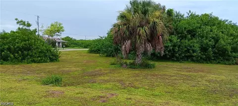205 Magellan St, Fort Myers, FL 33913