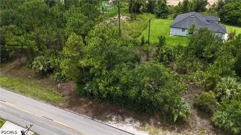 2402 E 10th St, Lehigh Acres, FL 33936 photo 4