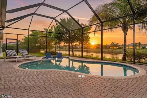 Exterior - 11523 Jacaranda Dr, Naples, FL 34120 photo 1 of 8