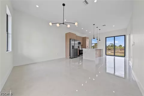 1023 Graystone Ave, Lehigh Acres, FL 33974