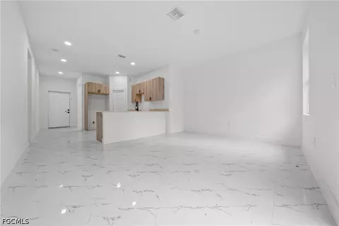 3416 69th St W, Lehigh Acres, FL 33971