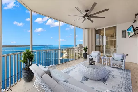 2090 W 1st St #E2605, Fort Myers, FL 33901