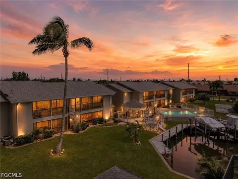 4708 SW 8th Pl #205, Cape Coral, FL 33914