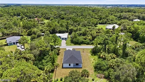 View/Area - 8032 Windswept Cir, Labelle, FL 33935 photo 7 of 9