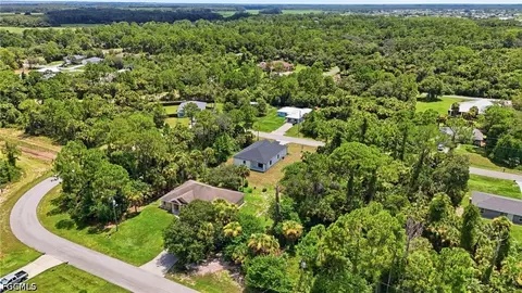 View/Area - 8032 Windswept Cir, Labelle, FL 33935 photo 8 of 9