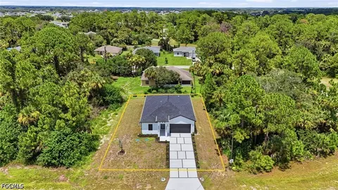 Other - 8032 Windswept Cir, Labelle, FL 33935 photo 1 of 10