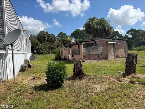 Exterior - 445 S Quebrada St, Clewiston, FL 33440 photo 2 of 2