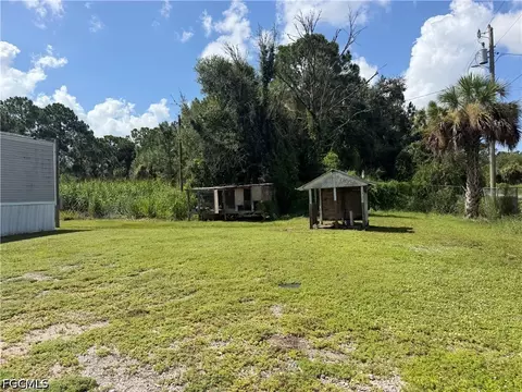Exterior - 445 S Quebrada St, Clewiston, FL 33440 photo 1 of 2