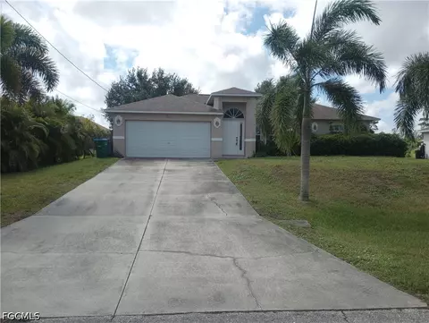2122 NW 14th Ln, Cape Coral, FL 33993