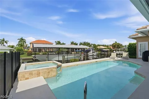 5020 SW 8th Pl, Cape Coral, FL 33914