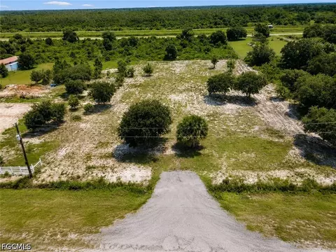 225 N Zambria St, Clewiston, FL 33440