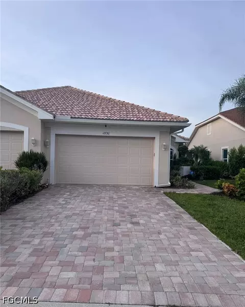 12730 Devonshire Lakes Cir, Fort Myers, FL 33913