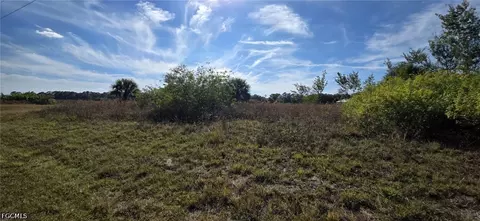 346 Neighborly Rd, Labelle, FL 33935 photo 2