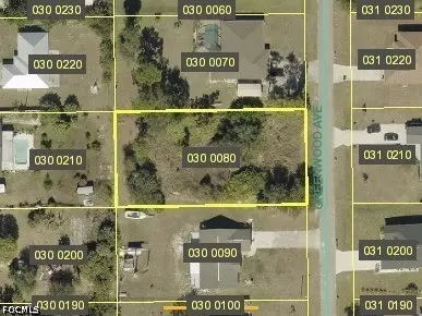 613 Greenwood Ave, Lehigh Acres, FL 33972