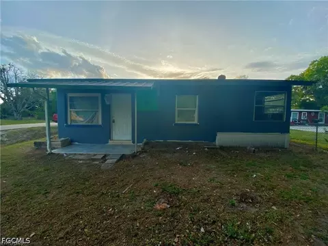 402 Miramar Rd, Fort Myers, FL 33905