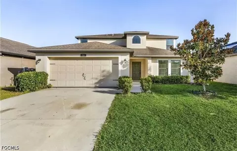 306 Shadow Lakes Dr, Lehigh Acres, FL 33974