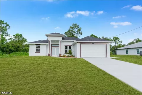 1113 Henry Ave, Lehigh Acres, FL 33972
