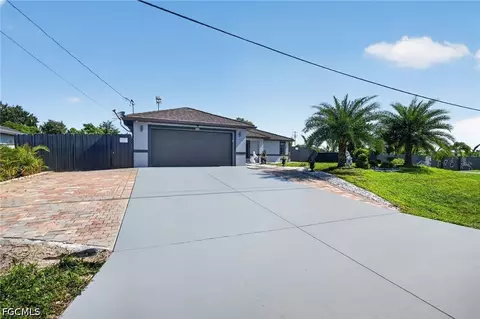 3104 17th St SW, Lehigh Acres, FL 33976