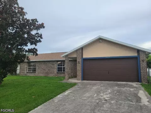 2617 SW 1st Pl, Cape Coral, FL 33914