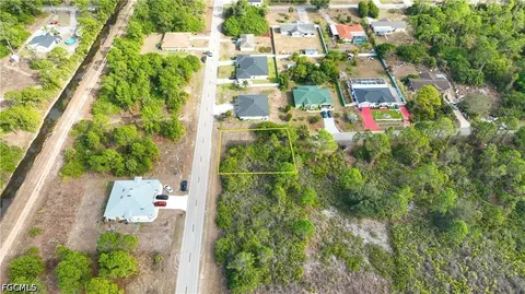 14 E 12th St, Lehigh Acres, FL 33972 photo 2