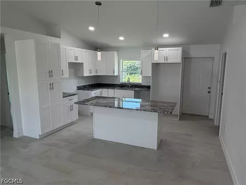 Kitchen - 105 Concord Loop, Labelle, FL 33935 photo 1 of 2