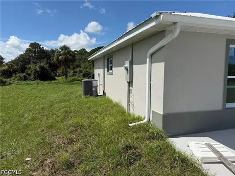 Exterior - 107 Concord Loop, Labelle, FL 33935 photo 1 of 2