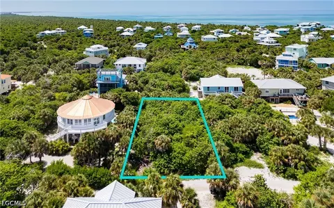 4471 Smugglers Dr, Captiva, FL 33924 photo 5