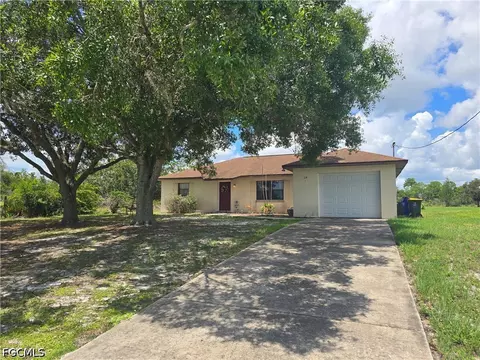114 Highlands Lake Dr, Lake Placid, FL 33852
