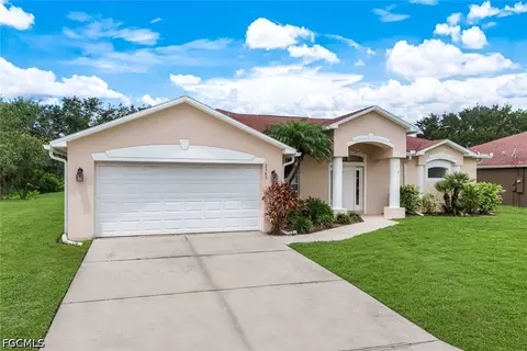 2563 Nature Pointe Loop, Fort Myers, FL 33905