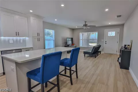 Kitchen - 1013 13th St E, Bradenton, FL 34208 photo 2 of 2