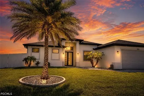 1005 NE 13th Pl, Cape Coral, FL 33909