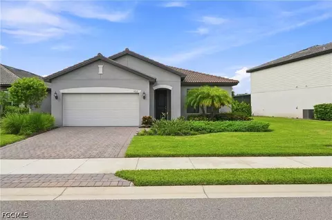 3922 Spotted Eagle Way, Fort Myers, FL 33966
