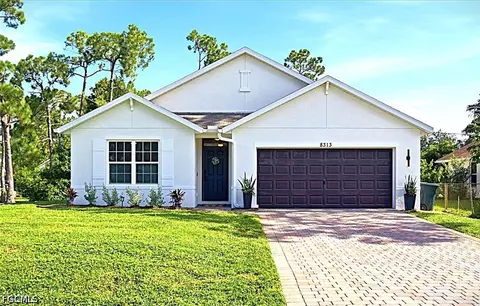 8313 Trillium Rd, Fort Myers, FL 33967