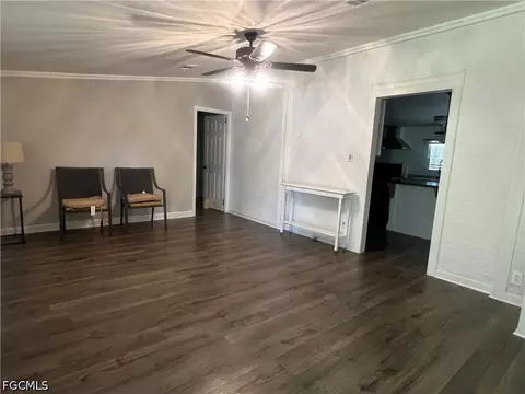 1027 Everglade Ave, Labelle, FL 33935 photo 3