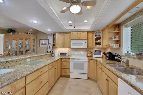 4498 Windjammer Ln #2B, Fort Myers, FL 33919