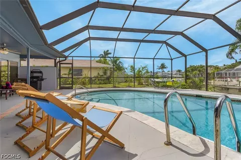 5016 Skyline Blvd, Cape Coral, FL 33914