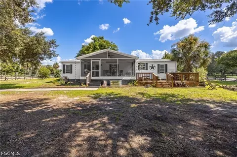 18690 Matt Rd, North Fort Myers, FL 33917