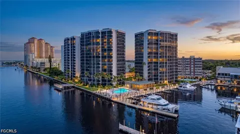 1900 Virginia Ave #1401, Fort Myers, FL 33901