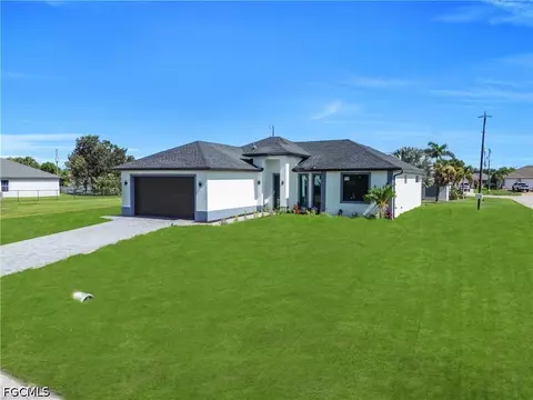 1825 NE 22nd Ter, Cape Coral, FL 33909