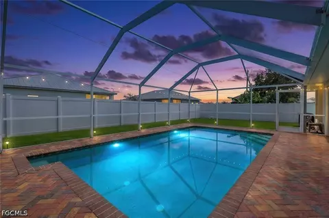 1815 NE 2nd Pl, Cape Coral, FL 33909