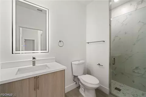 2001 NW Embers Ter, Cape Coral, FL 33993